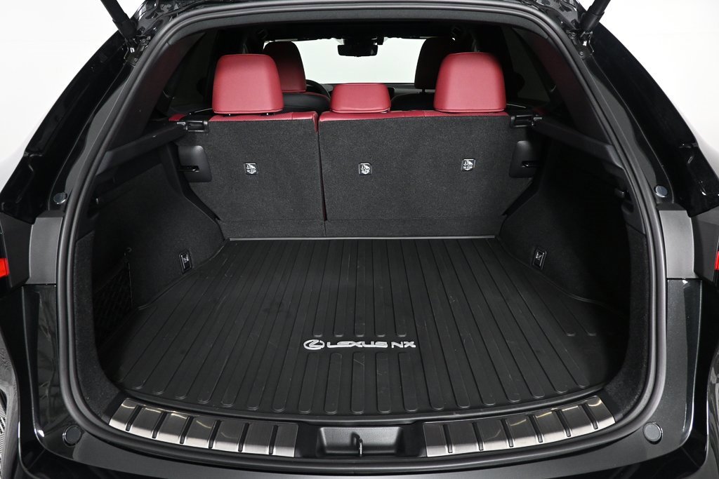 Used 2025 Lexus NX 300h AWD w/ Luxury Package image 28