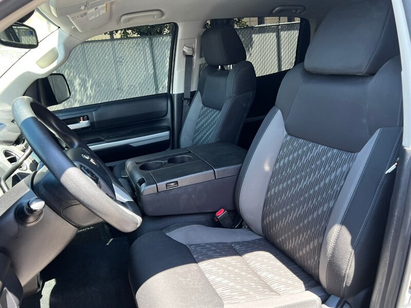 Used 2019 Toyota Tundra SR5 AWD/4WD image 18