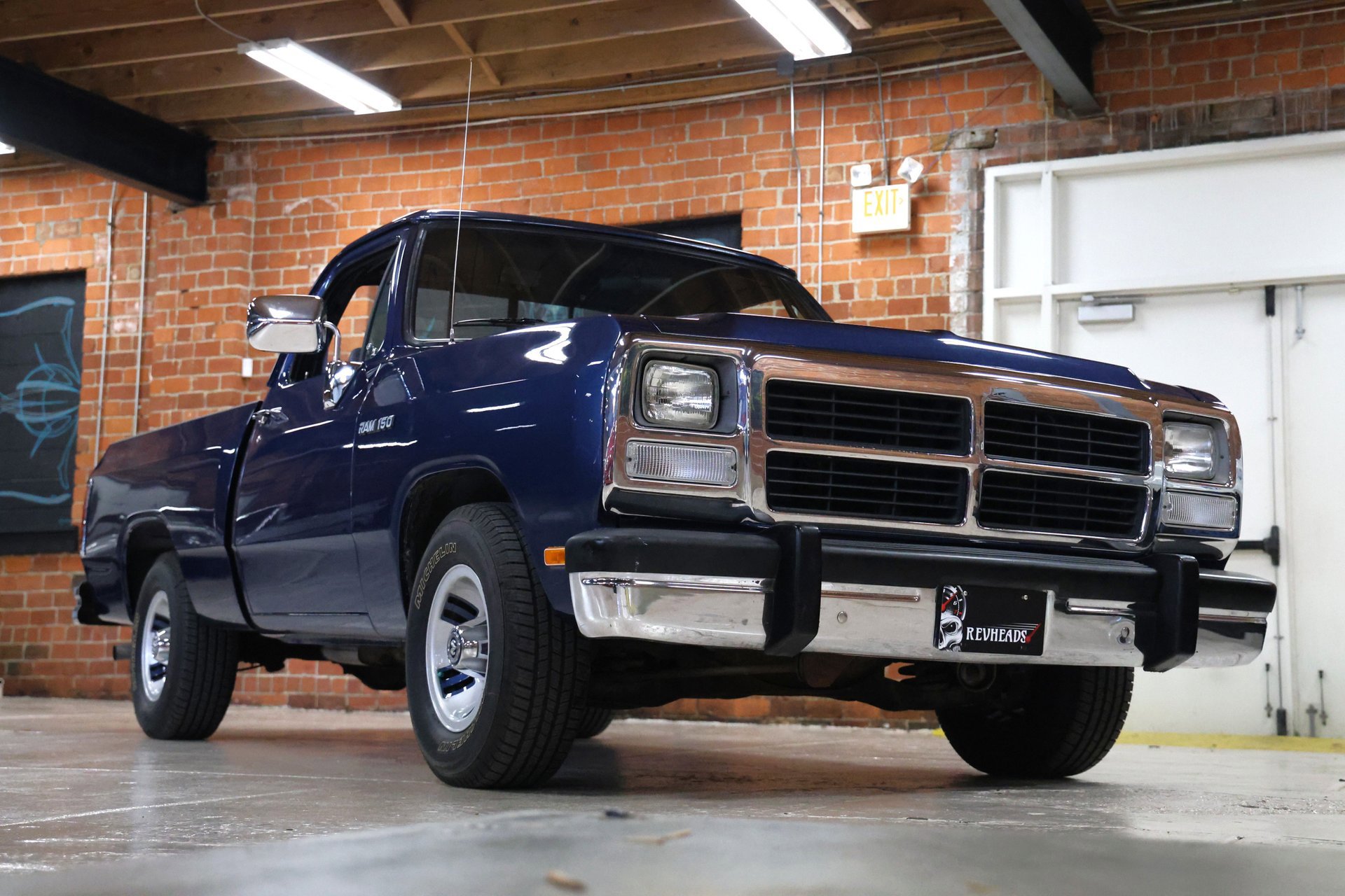 Used 1992 Dodge D/W Truck 150 image 4