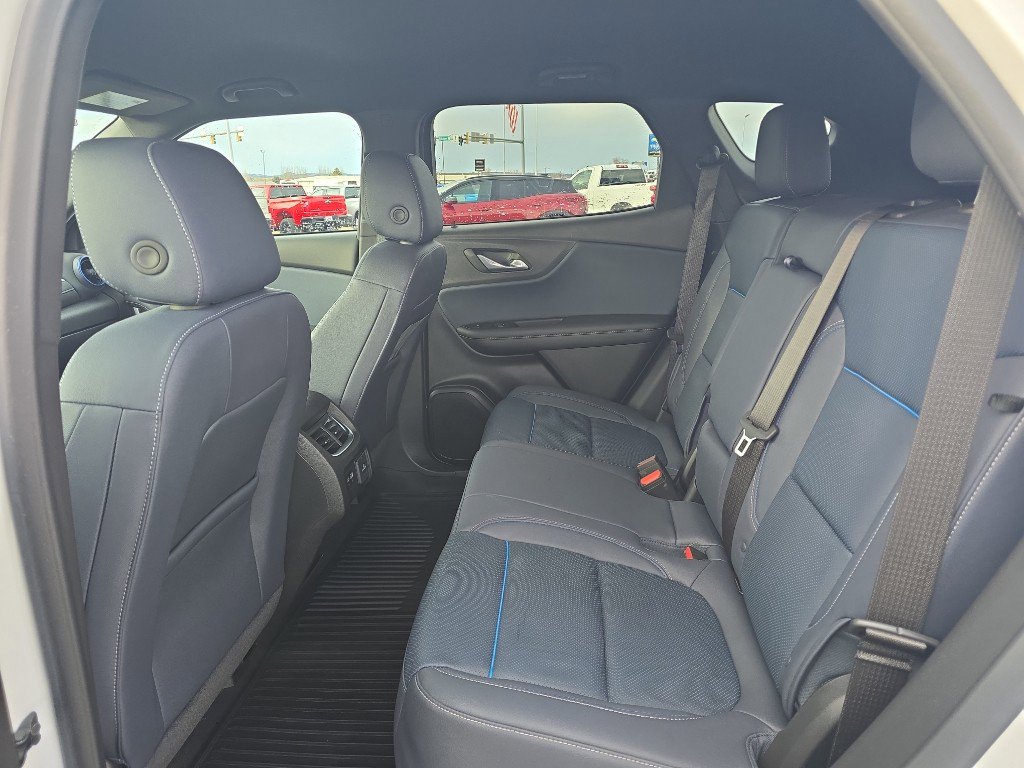Certified 2024 Chevrolet Blazer RS w/ Driver Confidence II Package image 20