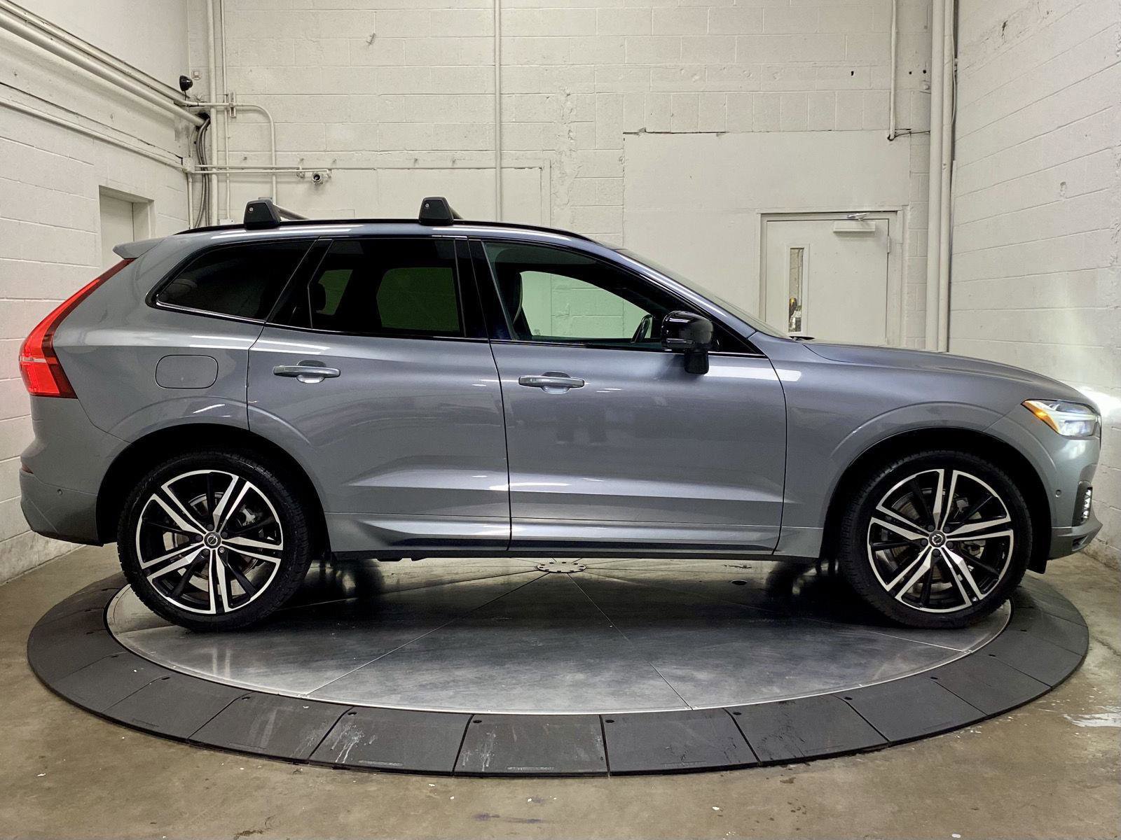 Used 2021 Volvo XC60 T8 R-Design w/ Advanced Package AWD/4WD image 10