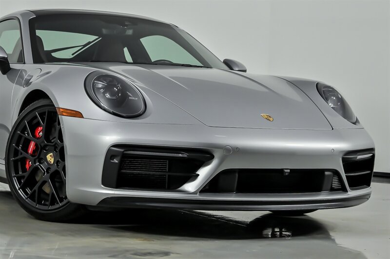 Used 2024 Porsche 911 GT3 RS image 3