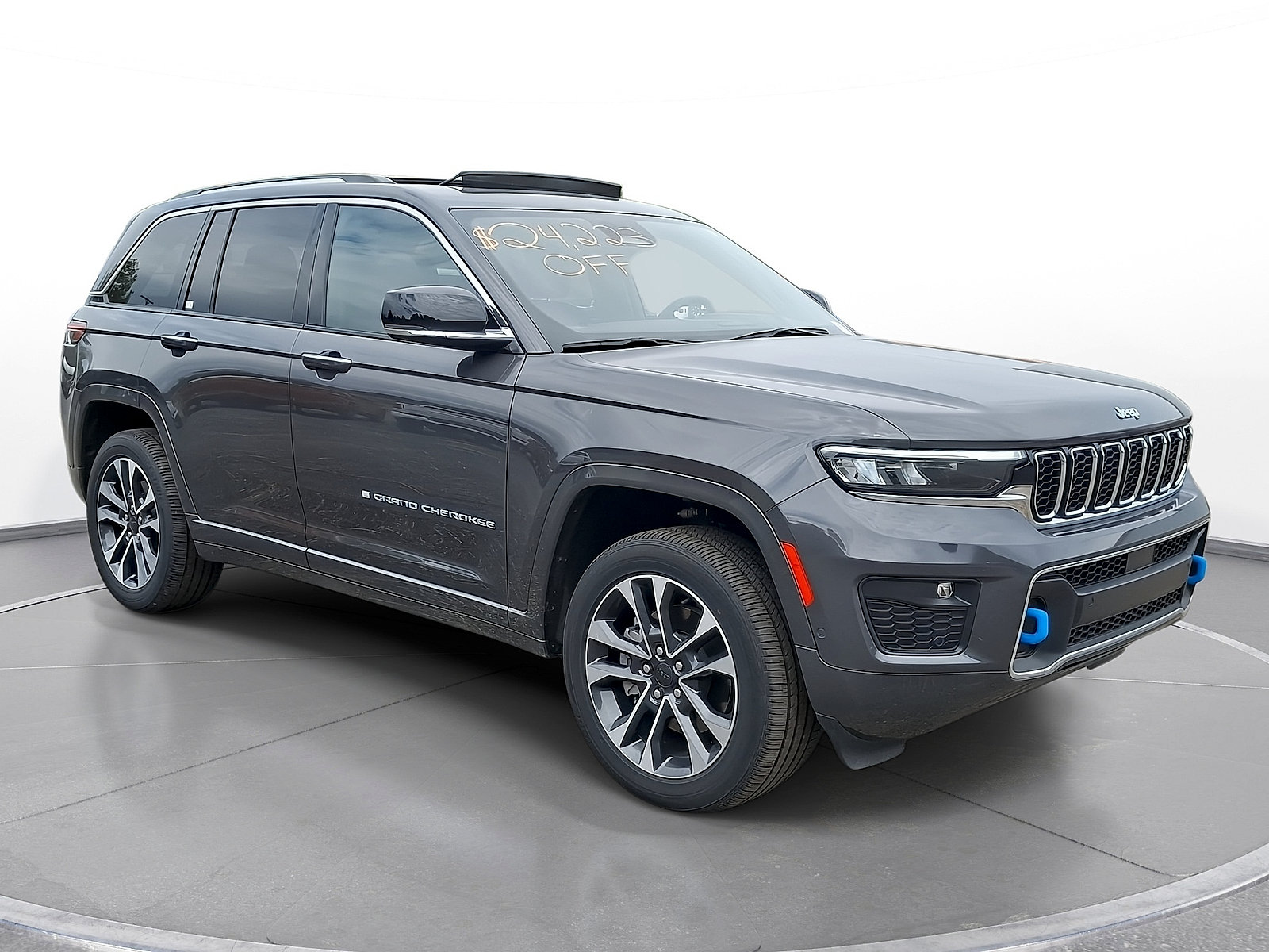 New 2024 Jeep Grand Cherokee Overland w/ Luxury Tech Group IV AWD/4WD image 1