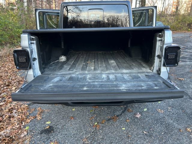 Used 2022 Jeep Gladiator Sport AWD/4WD image 28