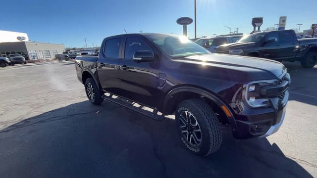 Used 2024 Ford Ranger Lariat w/ FX4 Off-Road Package AWD/4WD image 9