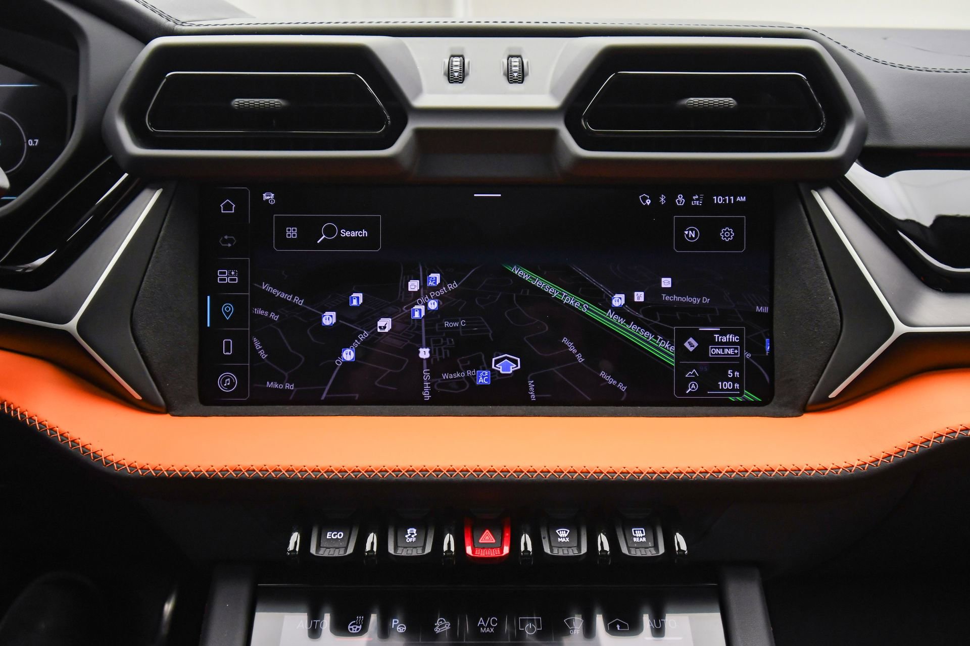 Used 2025 Lamborghini Urus SE image 42