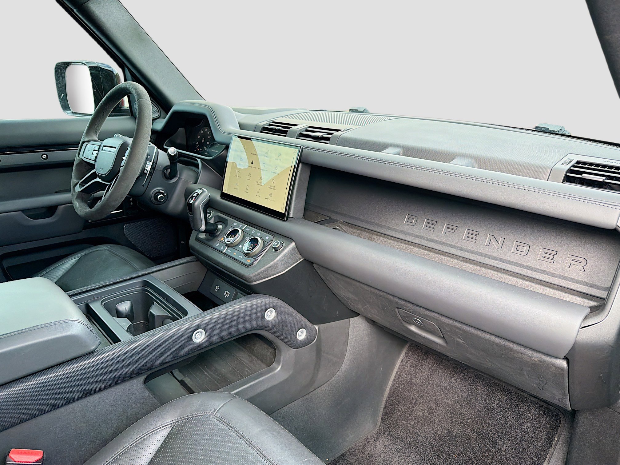 Used 2024 Land Rover Defender 110 V8 image 14