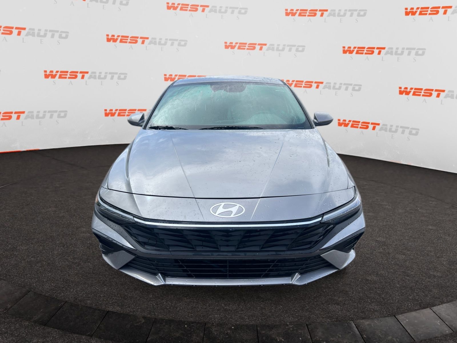 Used 2024 Hyundai Elantra Blue FWD image 8
