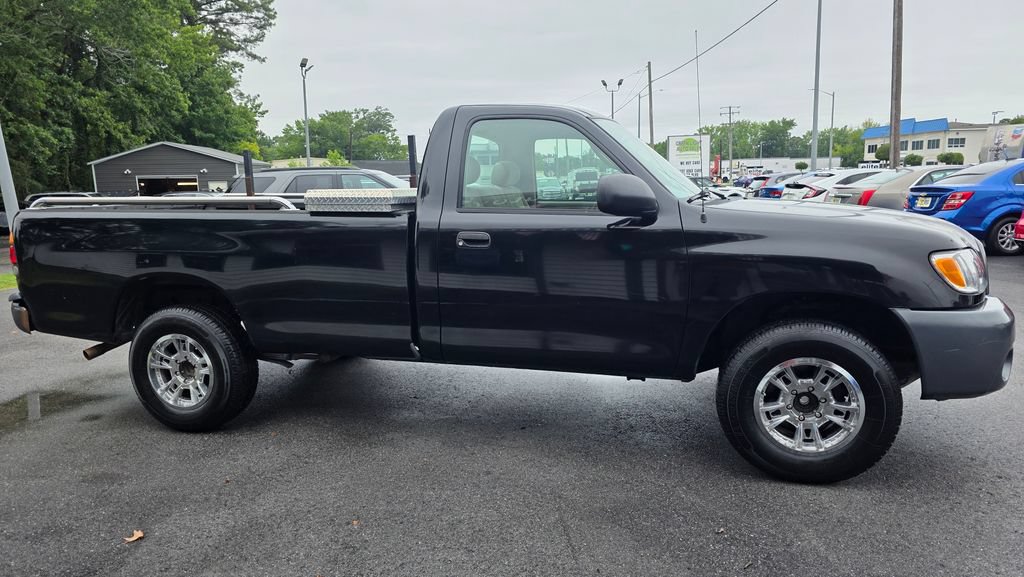 Used 2004 Toyota Tundra 2WD Regular Cab image 4