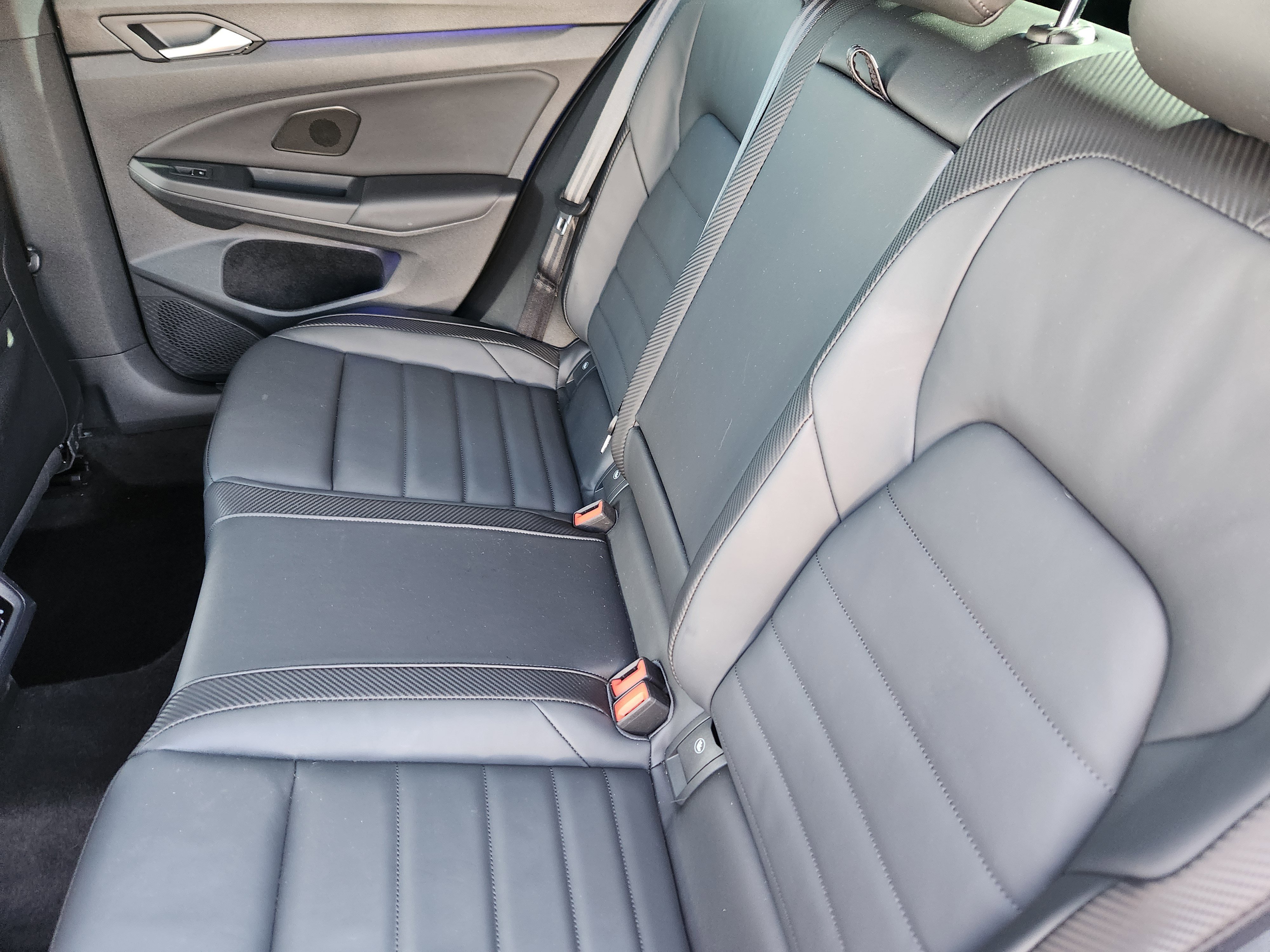 Used 2024 Volkswagen Golf R 2.0T DSG image 20