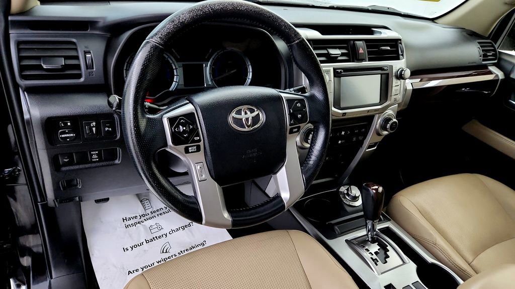 Used 2015 Toyota 4Runner Limited AWD/4WD image 23