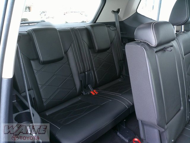 Used 2024 Volkswagen Atlas SE image 27