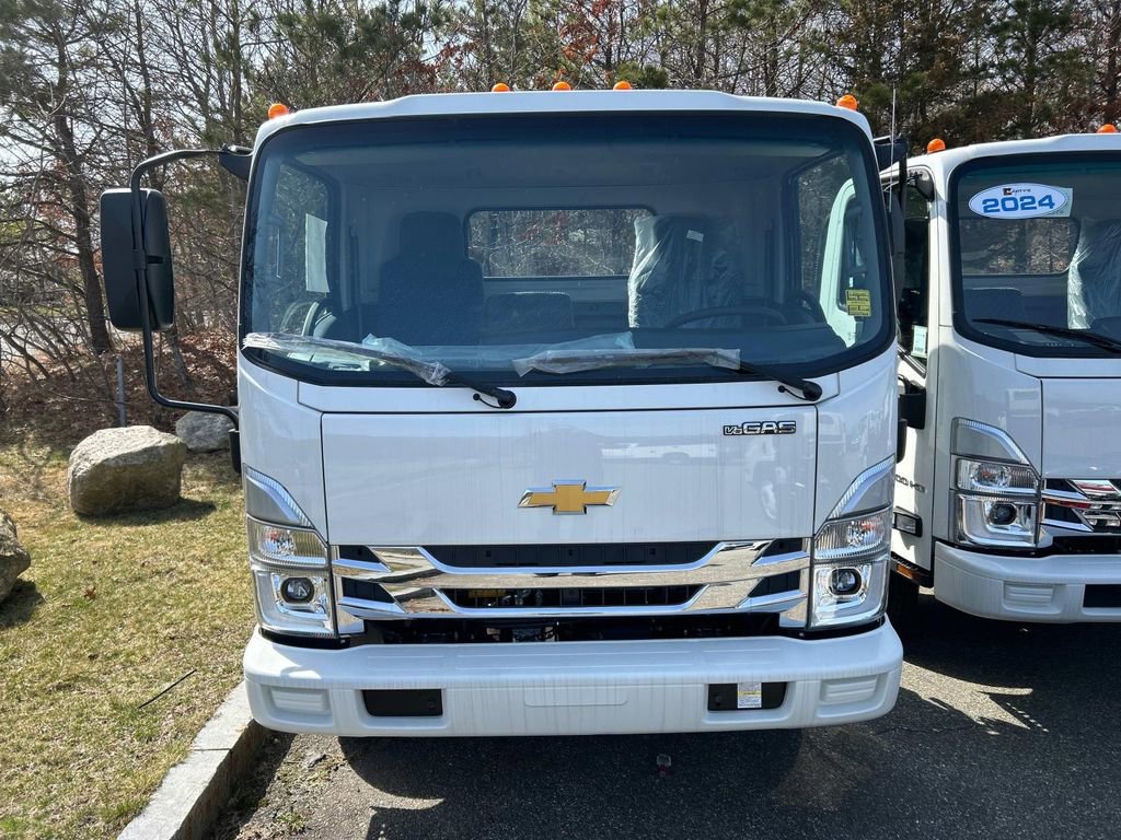 New 2025 Chevrolet Low Cab Forward 5500HG RWD image 4