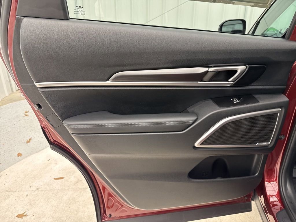 Used 2024 Kia Telluride S w/ S Sunroof Package image 14