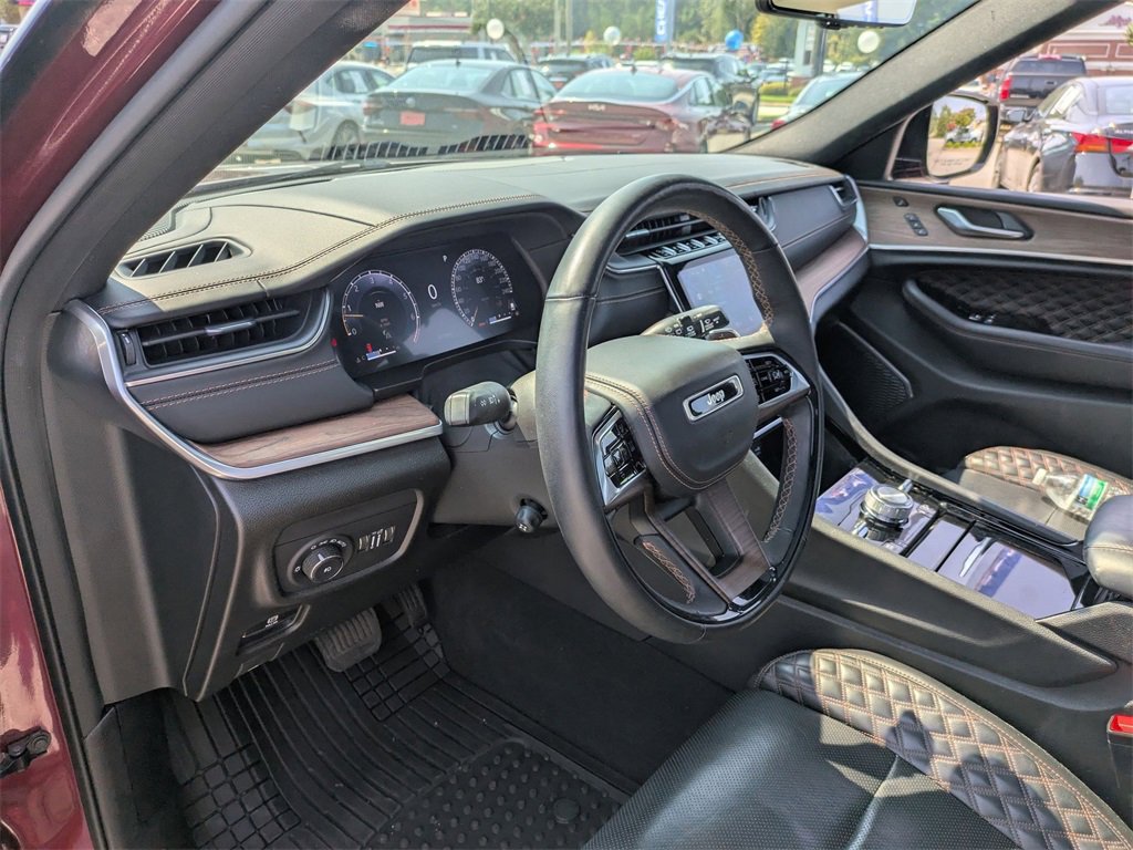 Used 2022 Jeep Grand Cherokee Summit w/ Adv Protech Group IV image 16