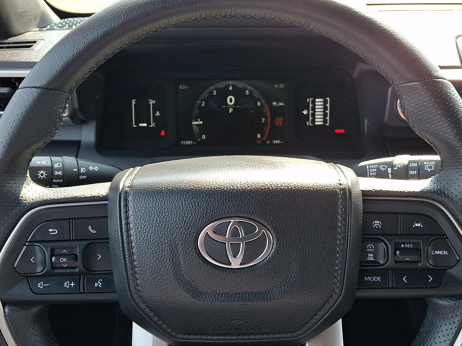 Certified 2025 Toyota 4Runner SR5 image 19