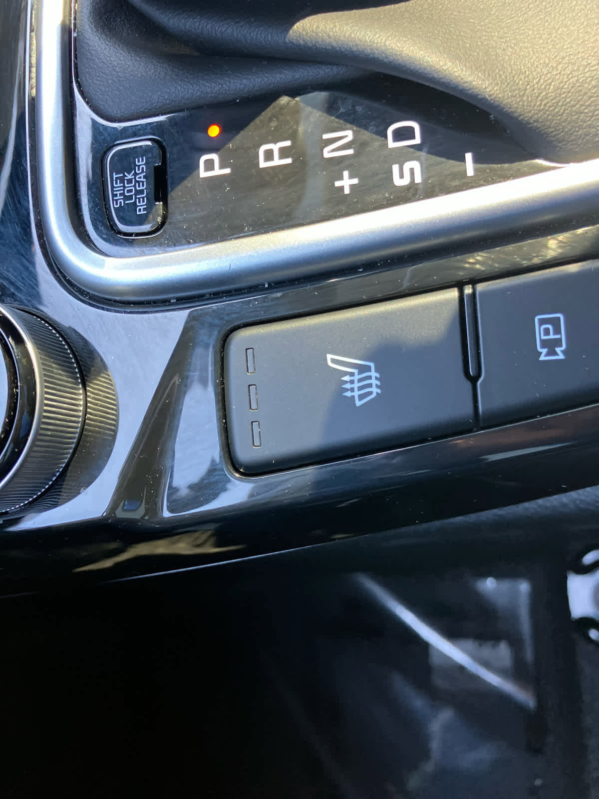 Used 2025 Kia Seltos EX AWD/4WD image 13