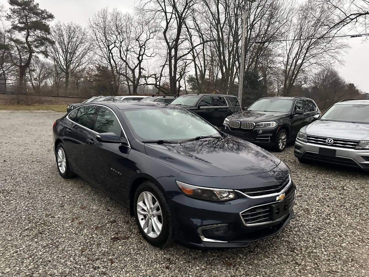Used 2016 Chevrolet Malibu LT image 3