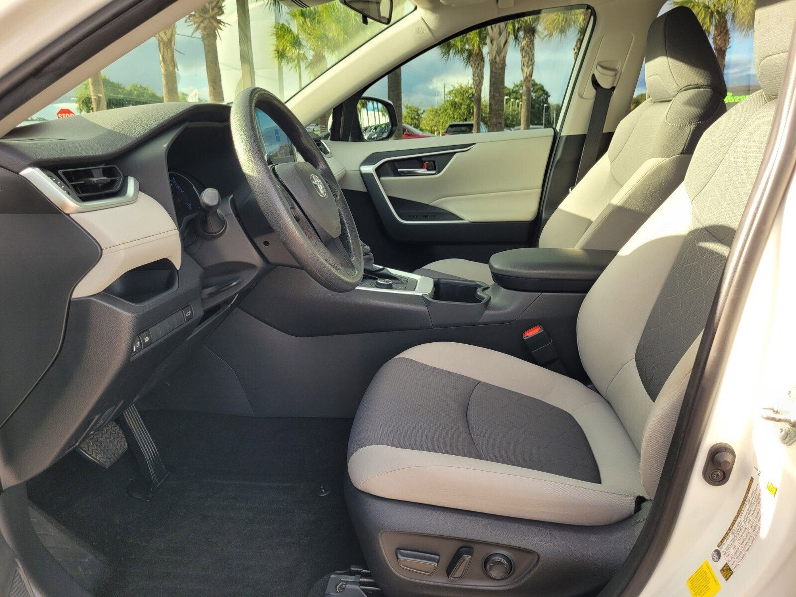 Certified 2023 Toyota RAV4 XLE image 15