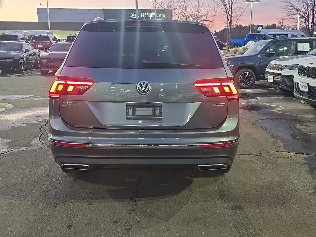 Used 2021 Volkswagen Tiguan SEL image 4