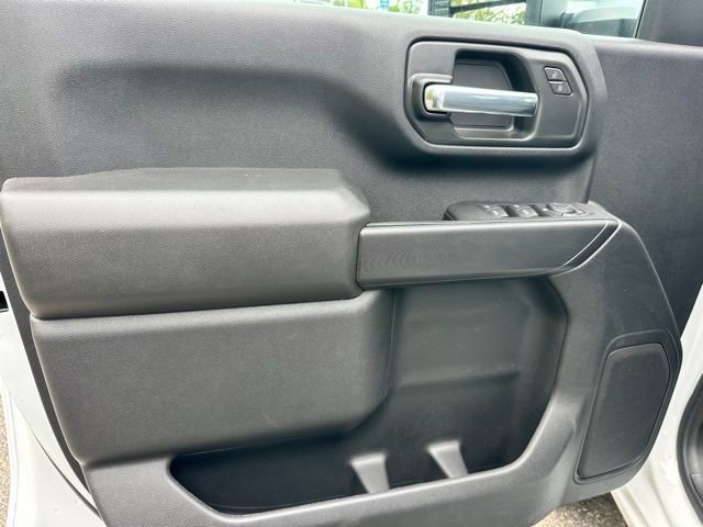 Used 2026 Chevrolet Silverado 2500 Custom w/ Custom Convenience Package image 17