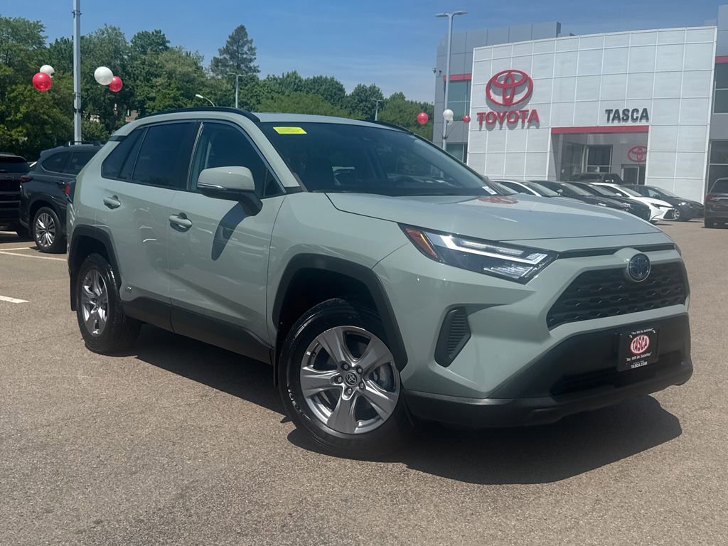 Used 2023 Toyota RAV4 XLE w/ Convenience Package AWD/4WD image 1
