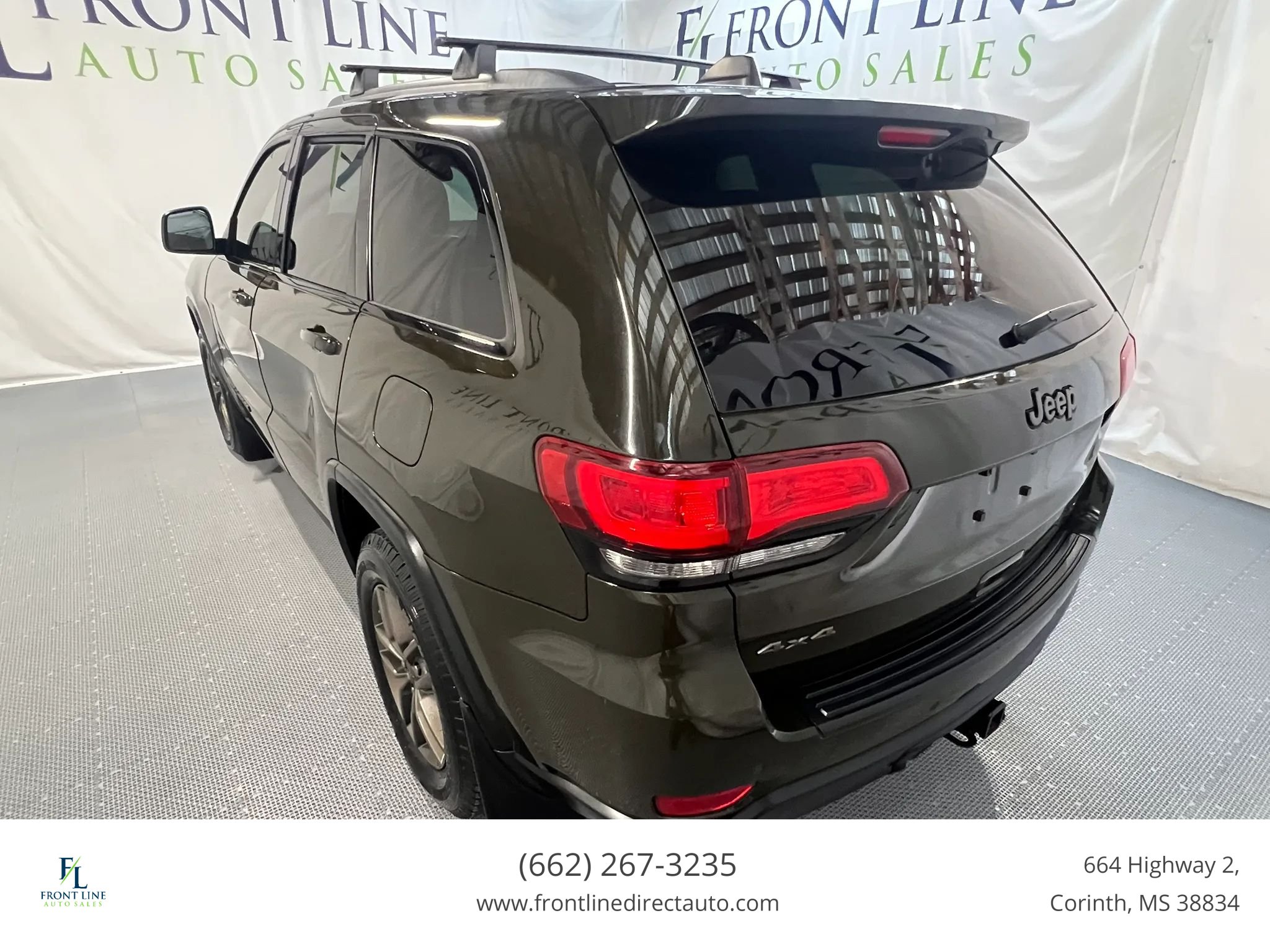 Used 2016 Jeep Grand Cherokee Laredo 75th Anniversary AWD/4WD image 5