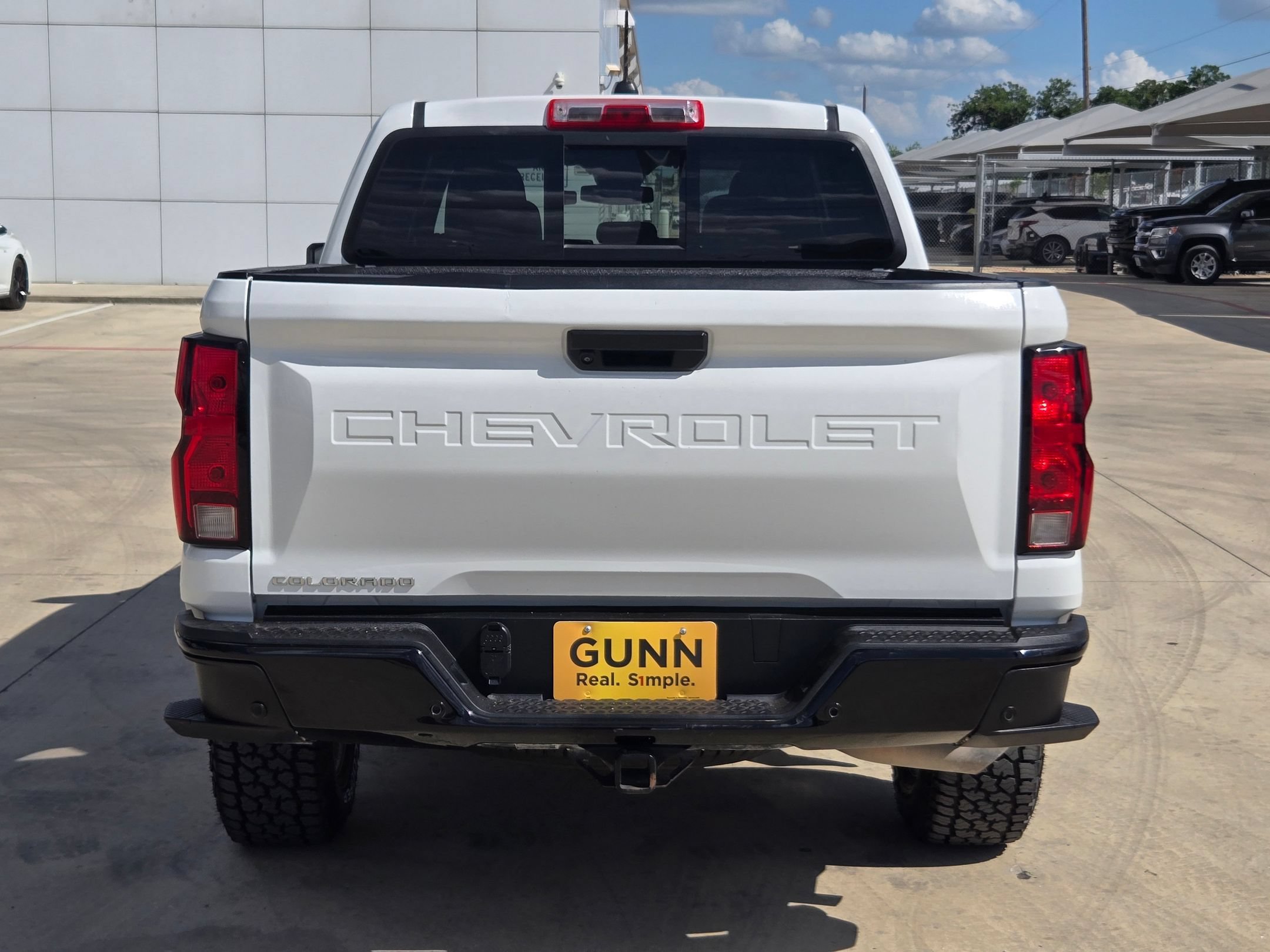 Certified 2025 Chevrolet Colorado W/T w/ Advanced Trailering Package AWD/4WD image 6