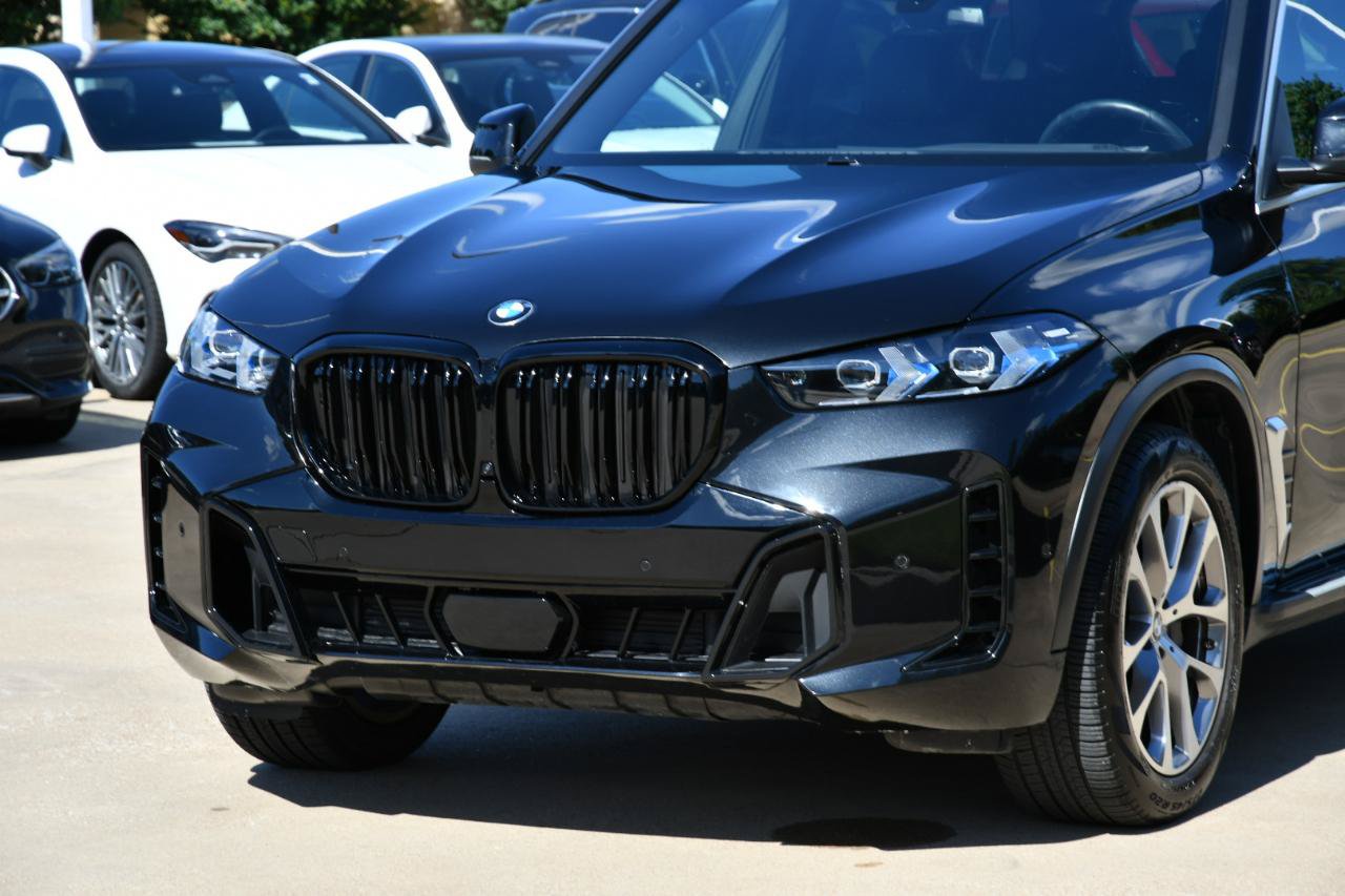 Used 2026 BMW X5 sDrive40i RWD image 3