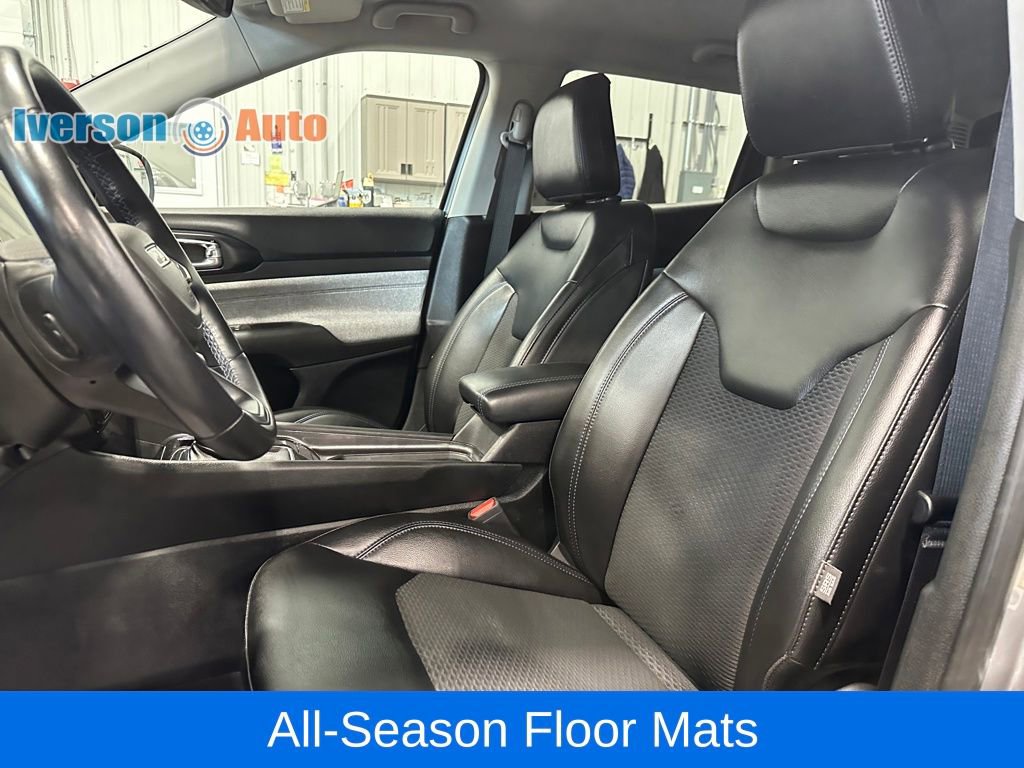 Used 2022 Jeep Compass Latitude w/ Convenience Group image 16