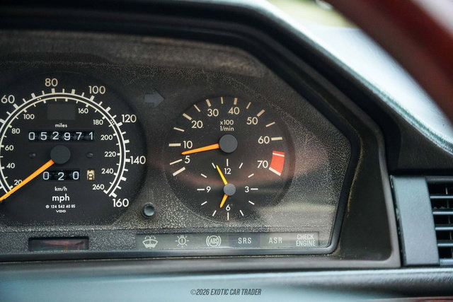 Used 1995 Mercedes-Benz E 320 Convertible image 49