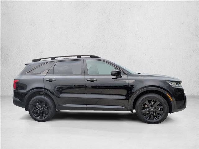 Used 2023 Kia Sorento S AWD/4WD image 4
