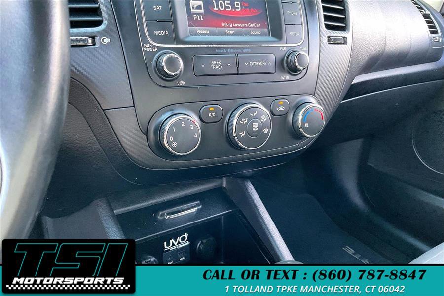 Used 2014 Kia Forte EX image 31