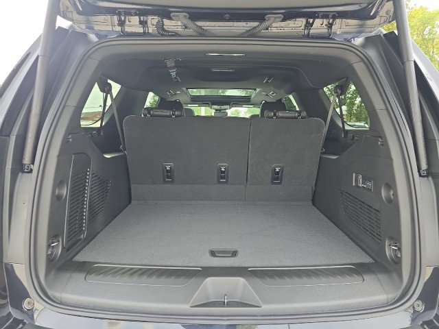 New 2025 Chevrolet Suburban LT w/ Comfort Package image 13