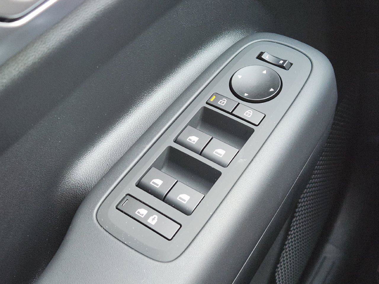 New 2027 Hyundai Santa Fe SE FWD image 21