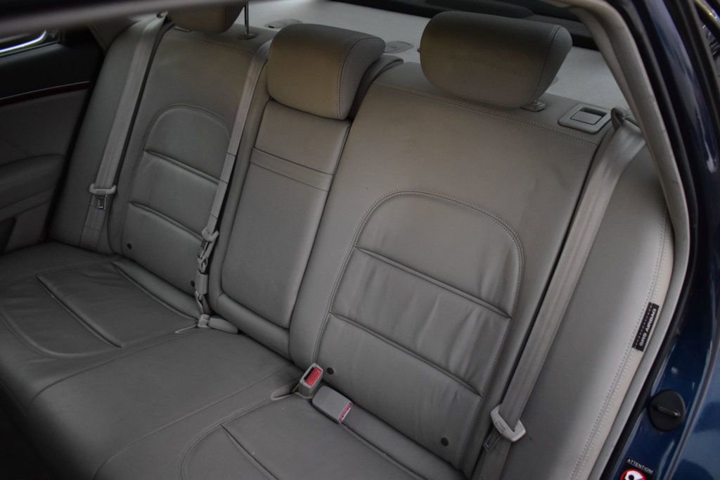 Used 2006 Hyundai Azera SE image 21