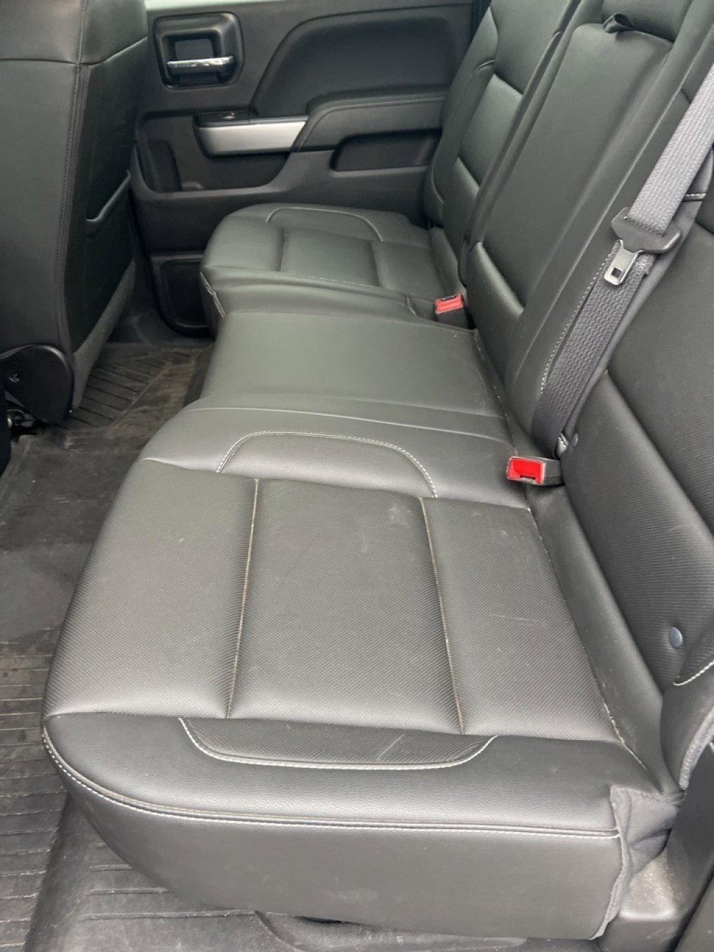 Used 2018 Chevrolet Silverado 1500 LTZ Z71 w/ Centennial Edition image 31