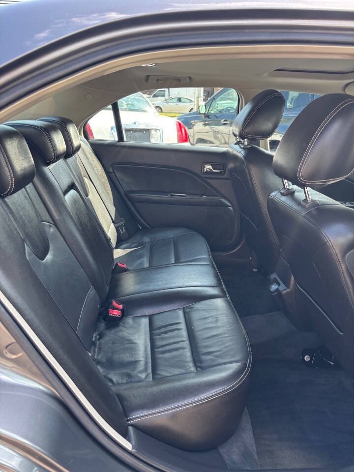 Used 2010 Ford Fusion Hybrid FWD image 19