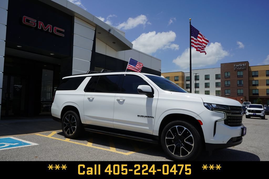 Used 2022 Chevrolet Suburban RST w/ Sport Performance Package AWD/4WD image 2