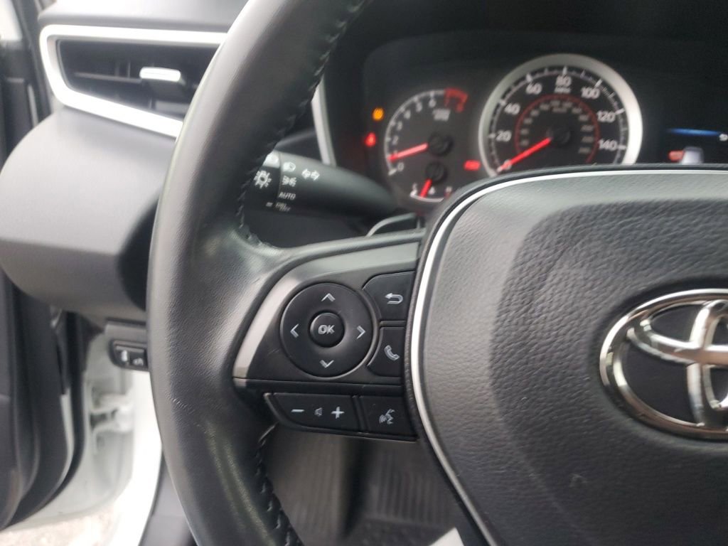 Used 2022 Toyota Corolla SE image 16