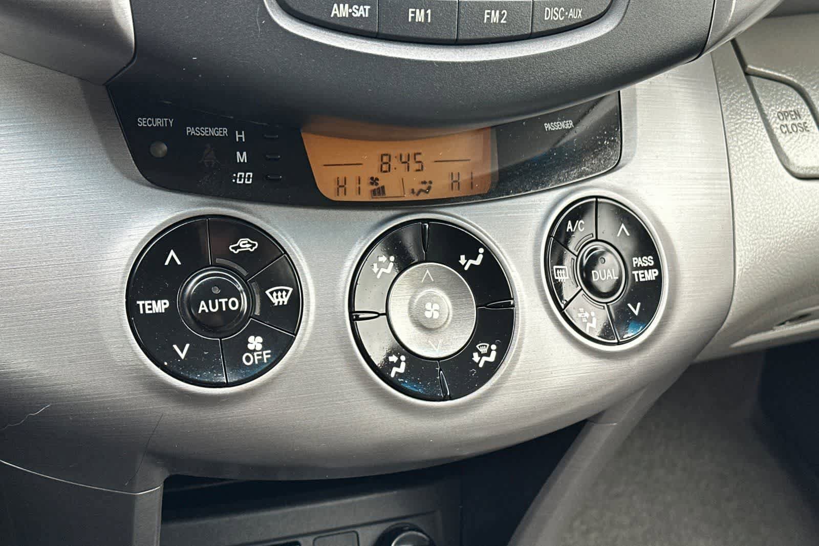 Used 2008 Toyota RAV4 Limited FWD image 22