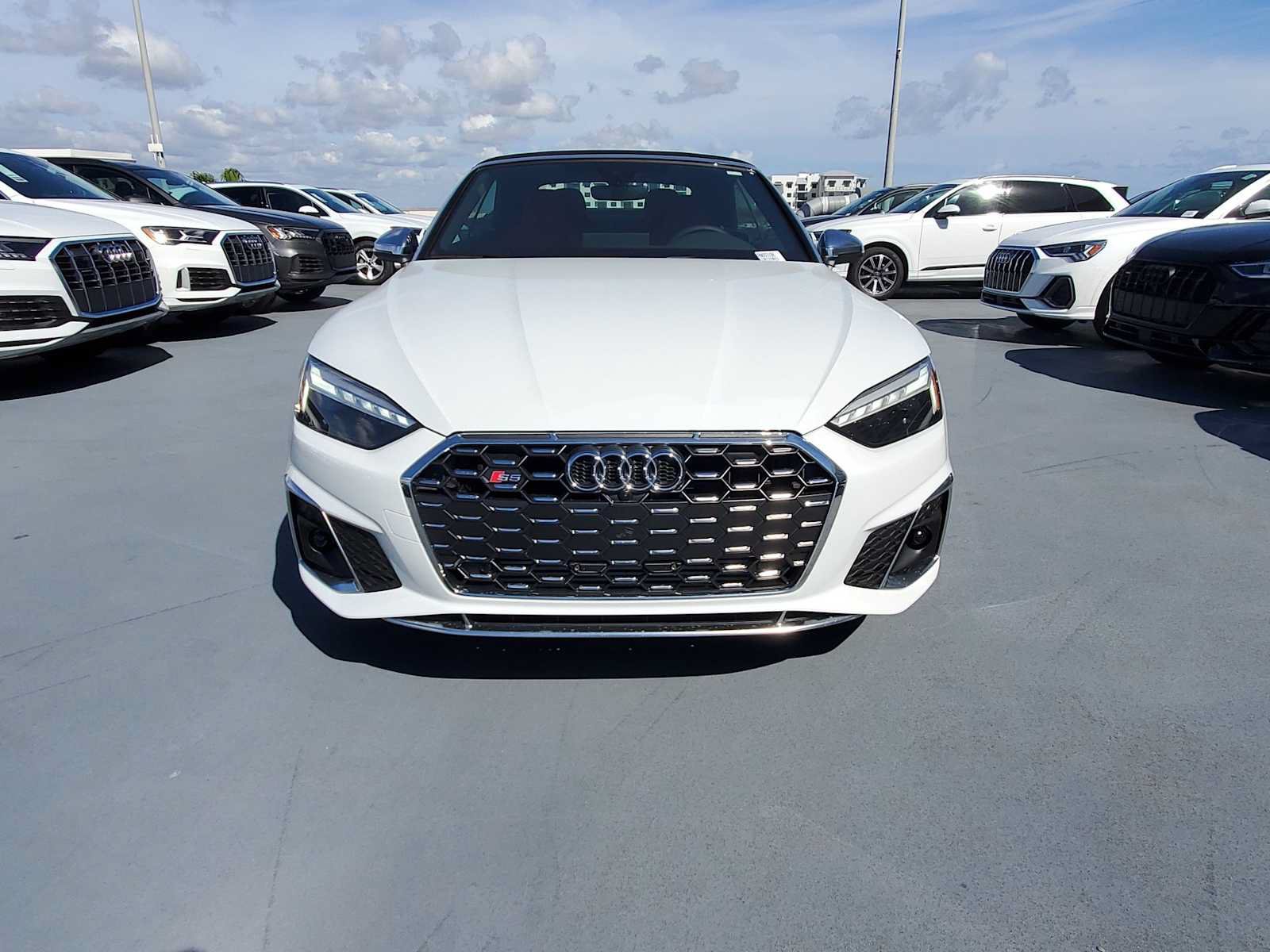 Used 2024 Audi S5 Premium Plus w/ Premium Plus Package AWD/4WD image 9