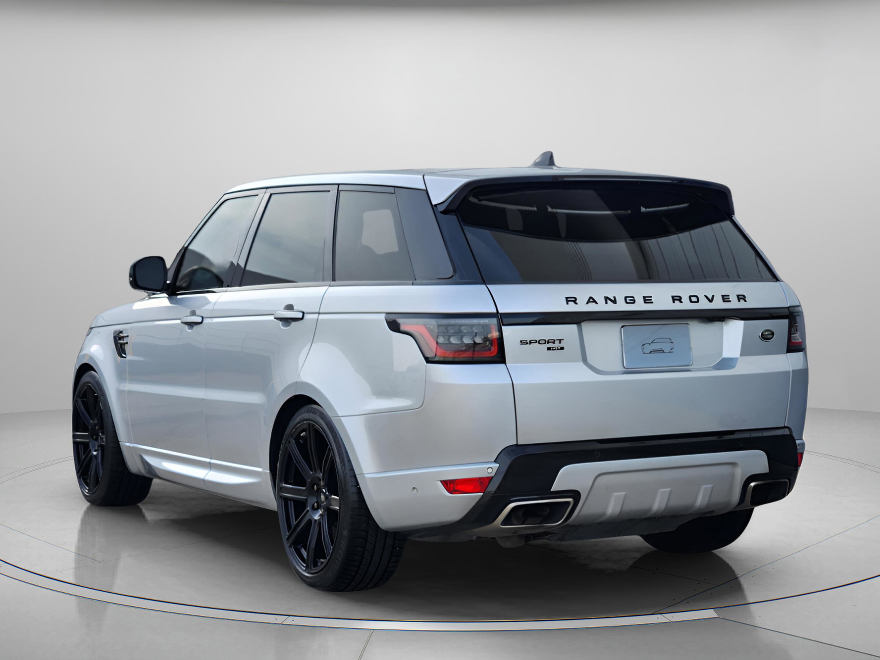 Used 2020 Land Rover Range Rover Sport HST AWD/4WD image 3