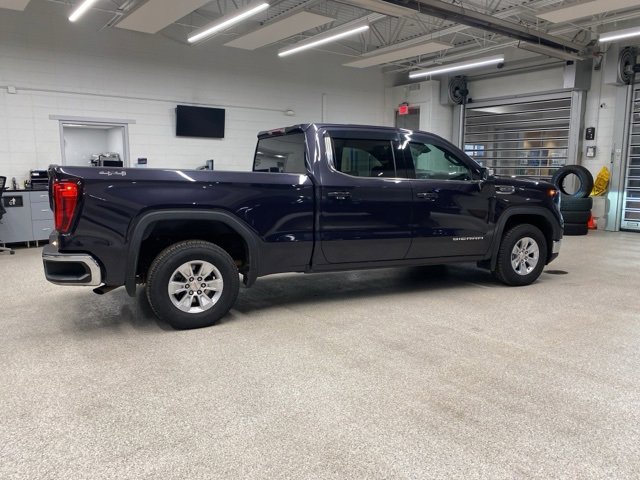 Used 2022 GMC Sierra 1500 SLE image 4