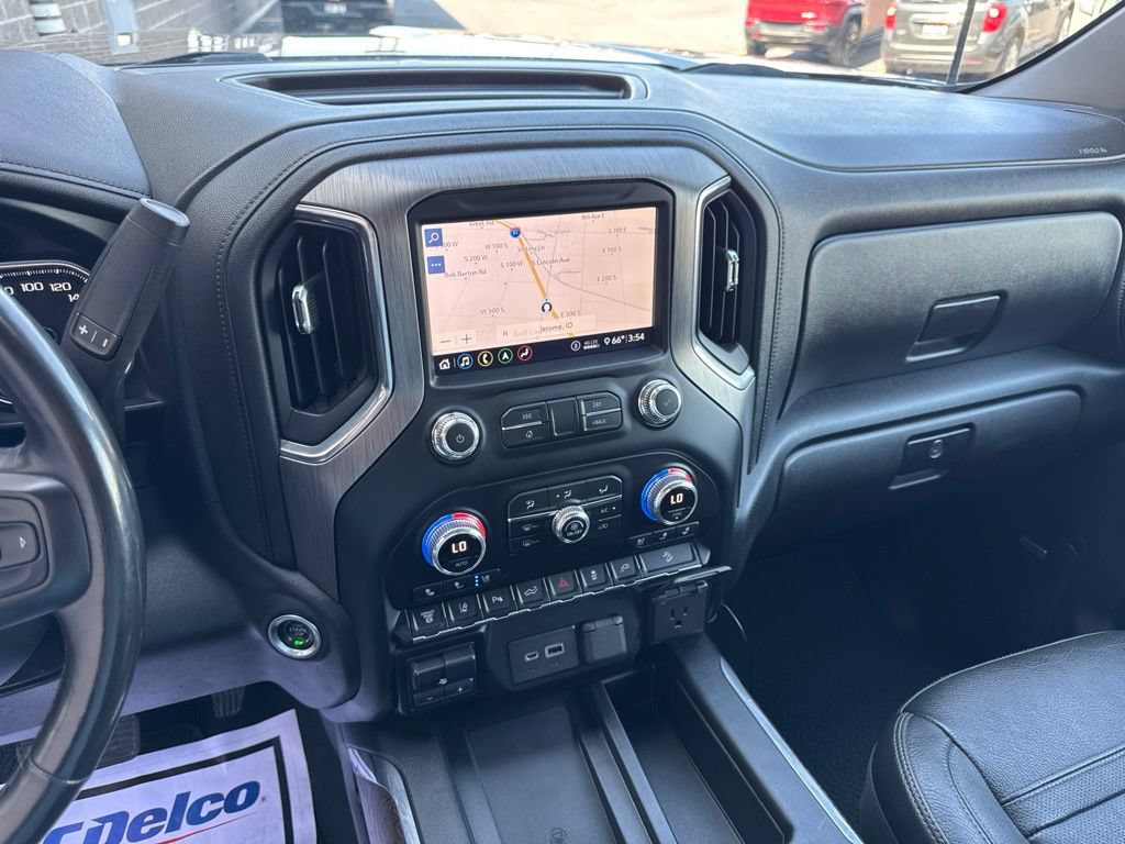 Used 2020 GMC Sierra 3500 Denali w/ Denali Ultimate Package AWD/4WD image 29