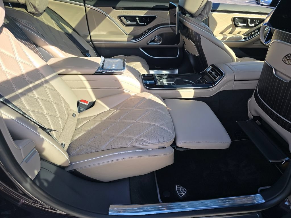 New 2025 Mercedes-Benz Maybach S 680 4MATIC image 28