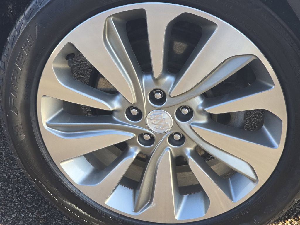 Used 2018 Buick Encore Preferred image 8