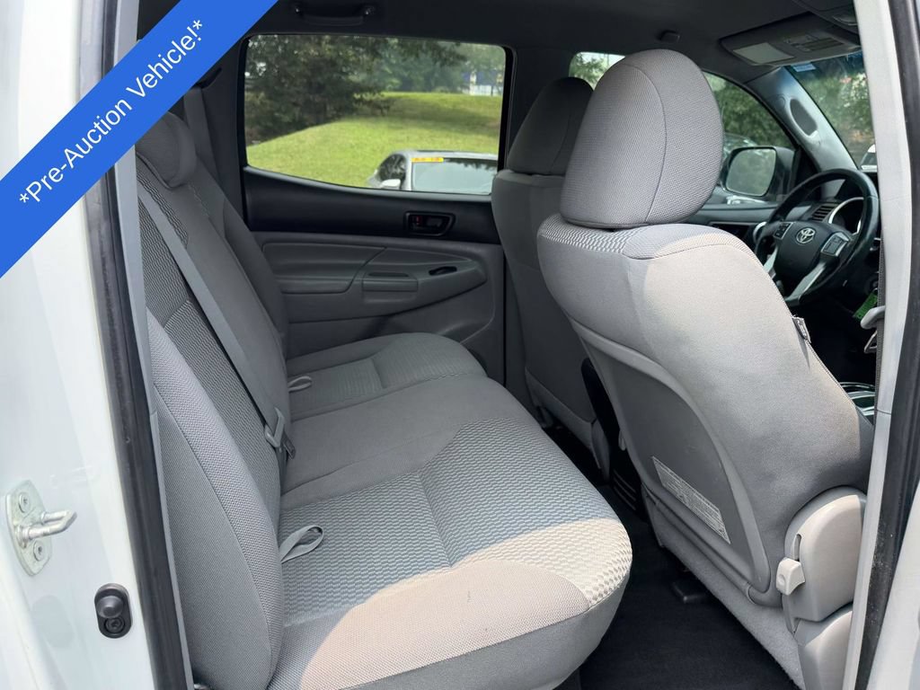 Used 2012 Toyota Tacoma PreRunner w/ SR5 Pkg RWD image 13