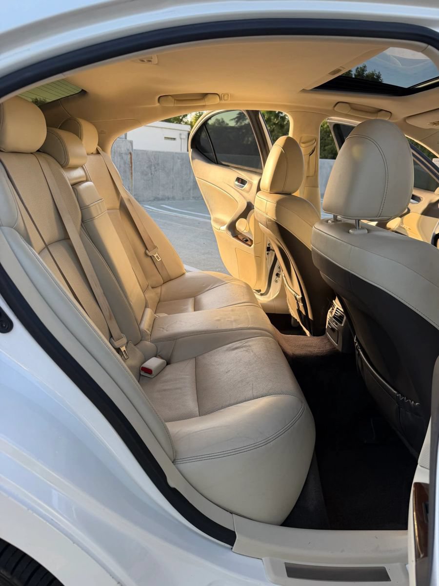 Used 2010 Lexus IS 350 w/ Luxury Plus Value Edition RWD image 14