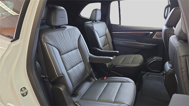 New 2026 Buick Enclave Avenir w/ Super Cruise Package image 14